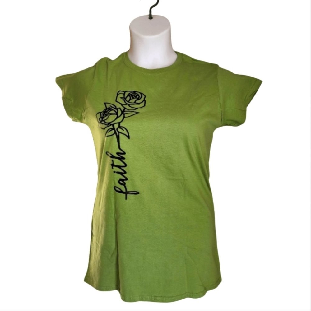 Faith Stem Rose Design on bright green ladies cotton Gildan tshirt size Large